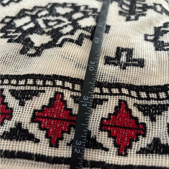 Tolani Medium Shift Dress - Picture 4 of 7